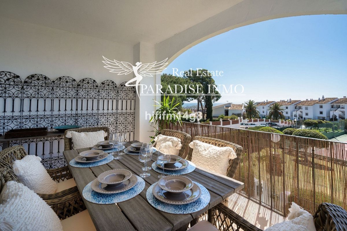 Flat for sale Marbella, Málaga. Ref: 6262. Paradise Group 