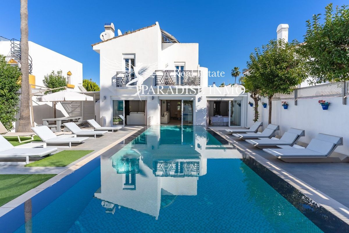 Chalet Independiente en venta Estepona, Málaga. Ref: 6327. Paradise Group 