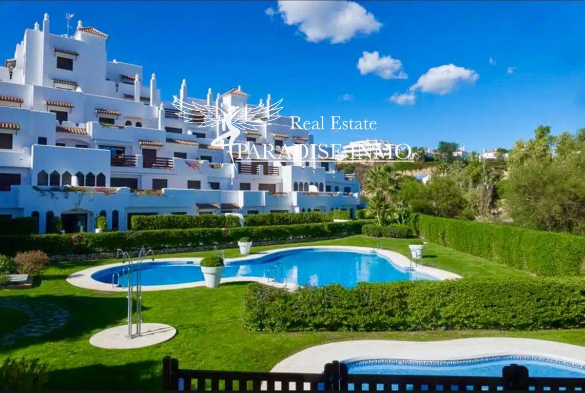 Flat for sale Estepona, Málaga. Ref: 6347. Paradise Group 
