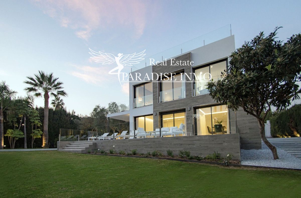 Chalet Independiente en venta Marbella, Málaga. Ref: 6366. Paradise Group 