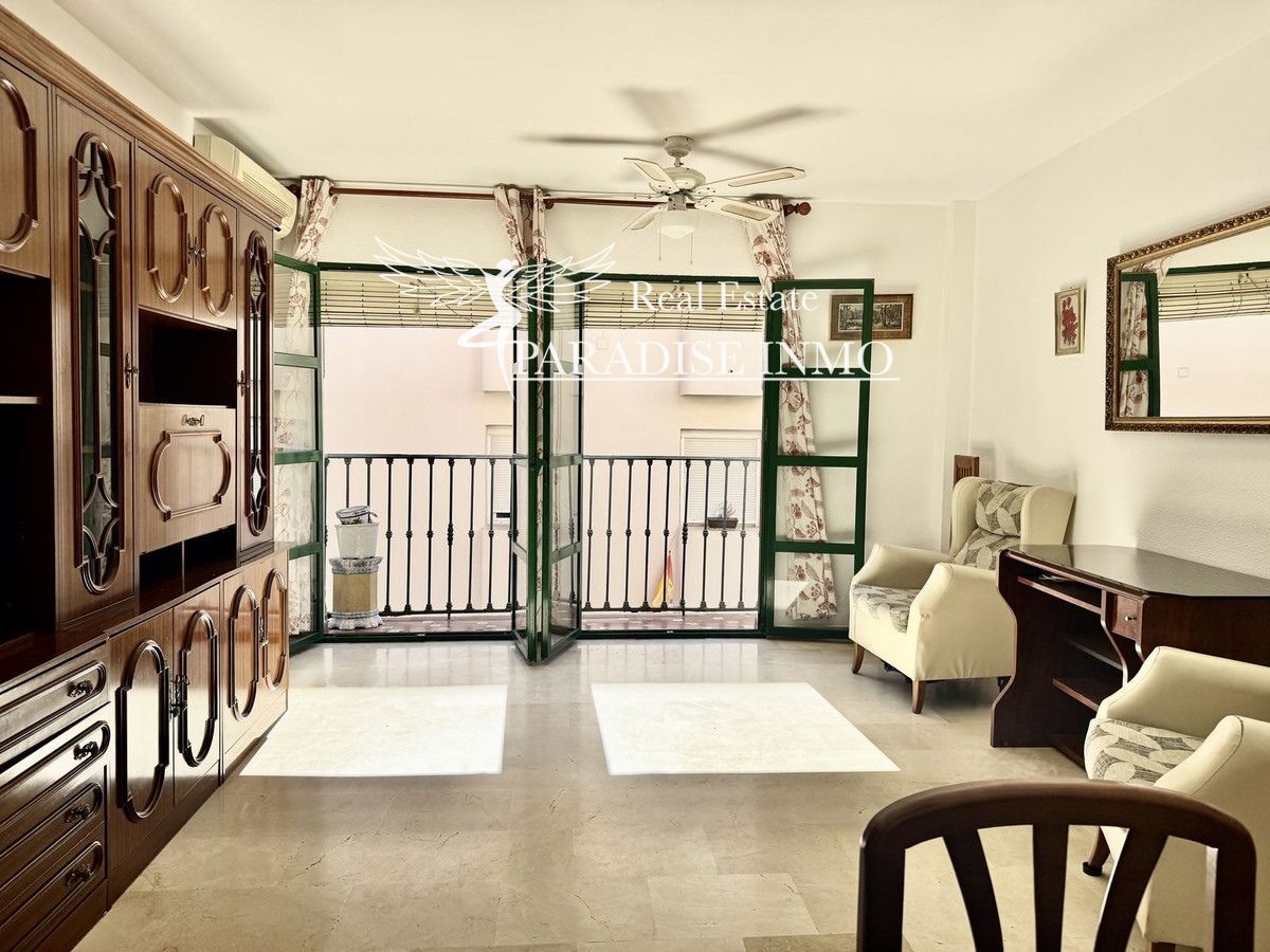 Flat for sale Fuengirola, Málaga. Ref: 6382. Paradise Group 