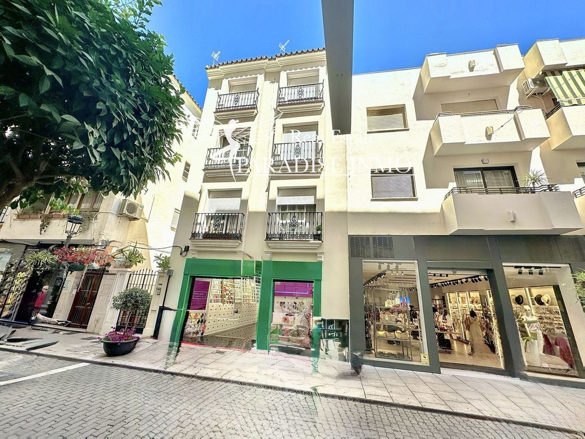 Flat for sale Estepona, Málaga. Ref: 6416. Paradise Group 
