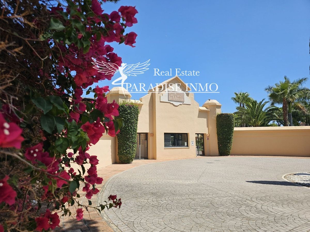 Flat for sale Marbella, Málaga. Ref: 6431. Paradise Group 