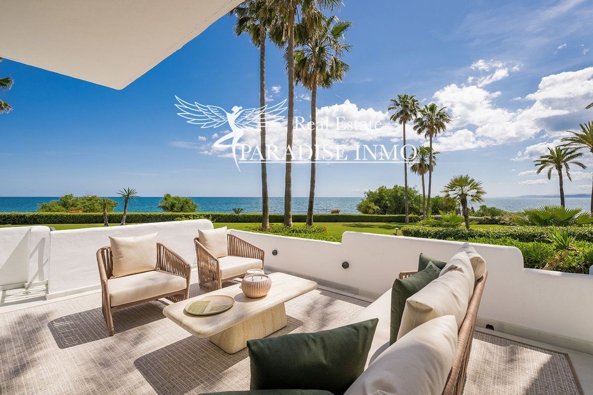 Flat for sale Estepona, Málaga. Ref: 6435. Paradise Group 