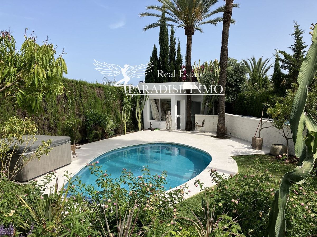 Chalet Independiente en venta Marbella, Málaga. Ref: 6444. Paradise Group 