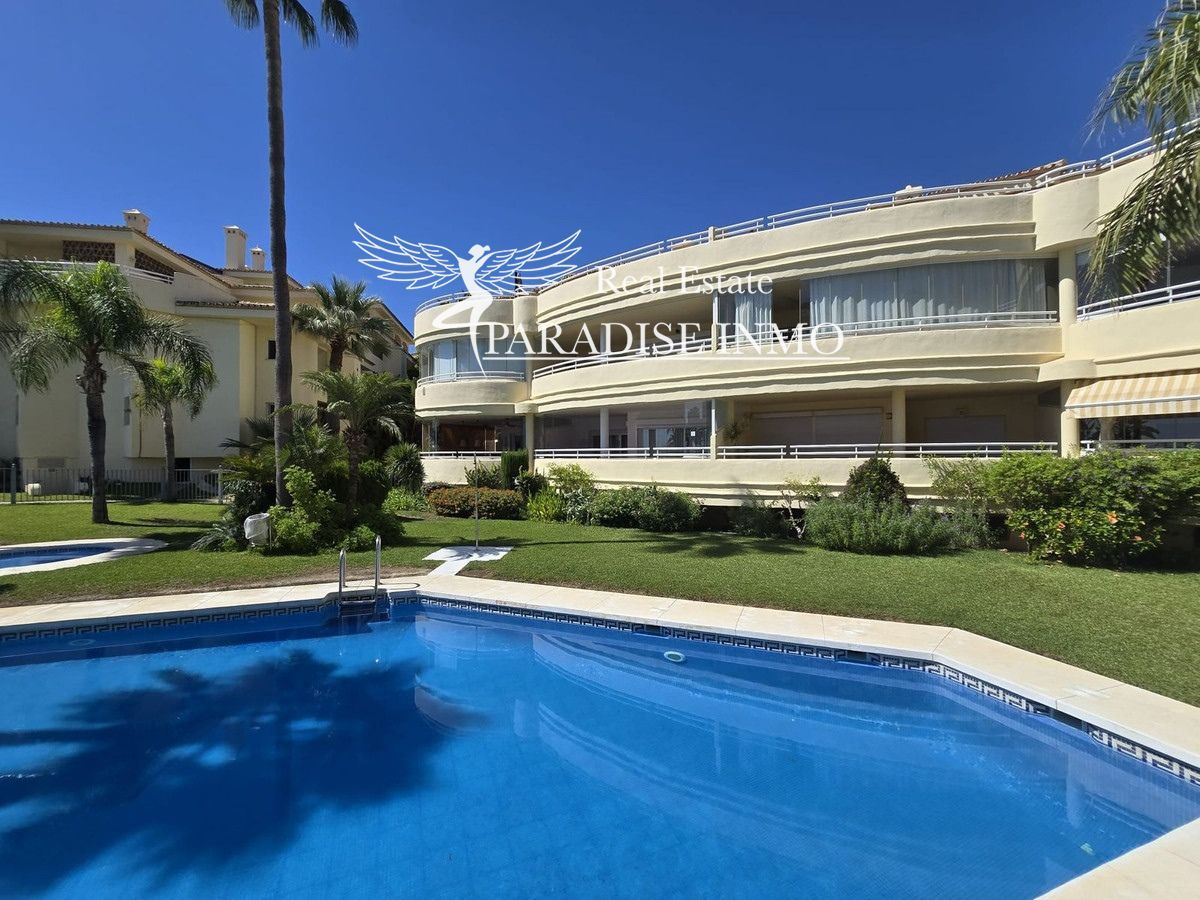 Flat for sale Benalmádena, Málaga. Ref: 6459. Paradise Group 