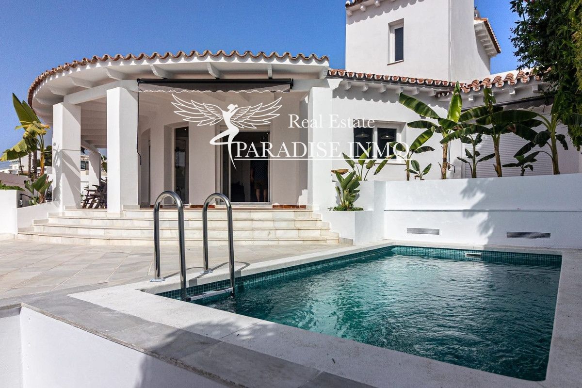 Chalet Independiente en venta Benalmádena, Málaga. Ref: 6471. Paradise Group 