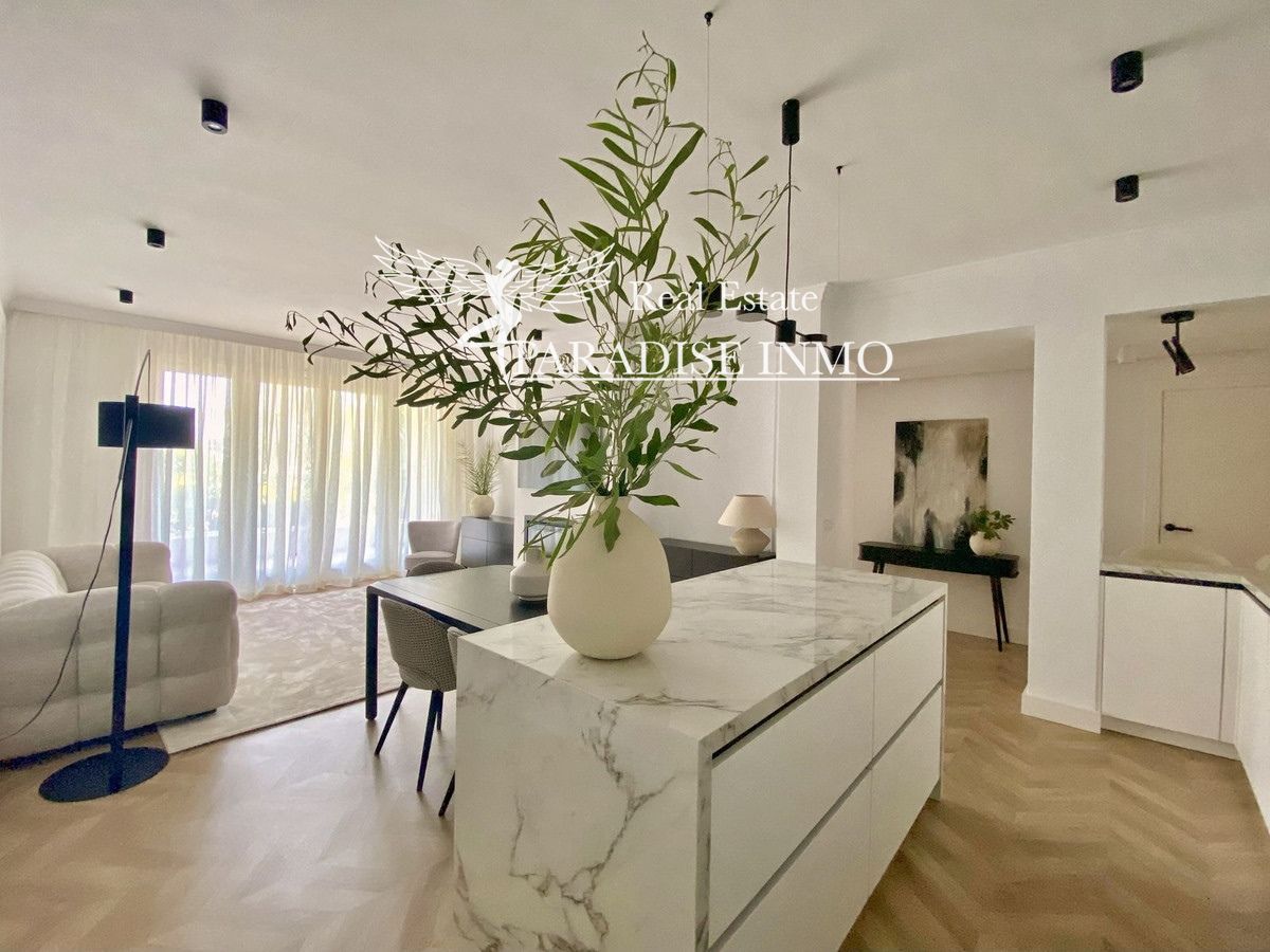 Flat for sale Estepona, Málaga. Ref: 6501. Paradise Group 