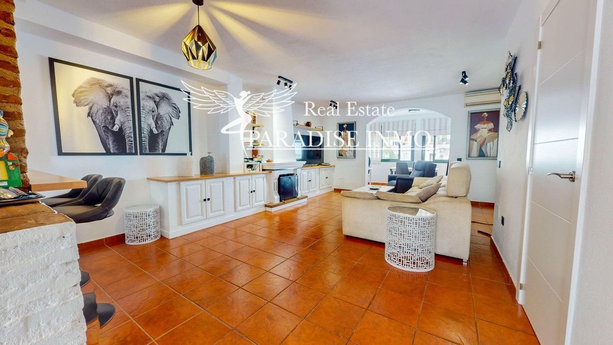 Chalet Independiente en venta Benahavis, Málaga. Ref: 6520. Paradise Group 