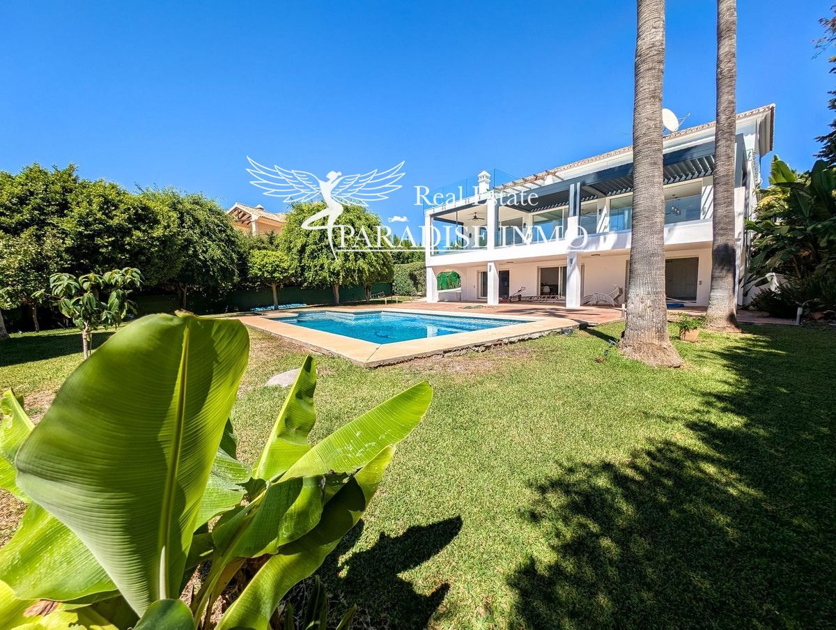 Chalet Independiente en venta Marbella, Málaga. Ref: 6556. Paradise Group 