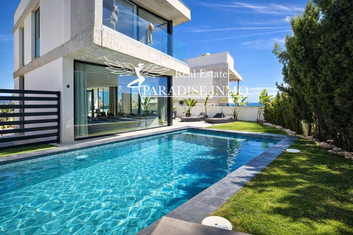 Chalet Independiente en venta Marbella, Málaga. Ref: 6560. Paradise Group 