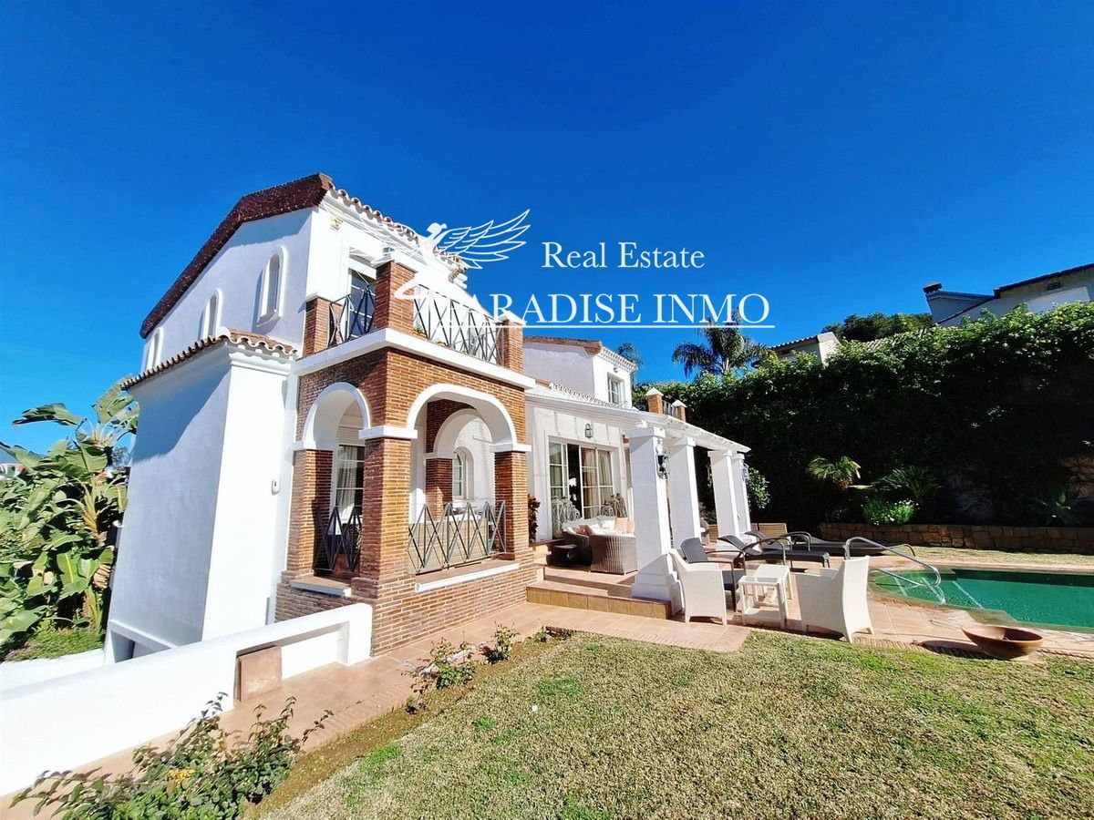 Chalet Independiente en venta Marbella, Málaga. Ref: 6569. Paradise Group 