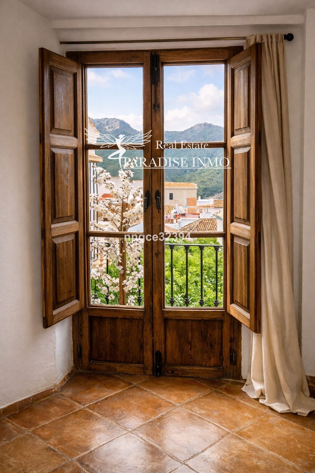 Chalet Independiente en venta Benahavis, Málaga. Ref: 6586. Paradise Group 
