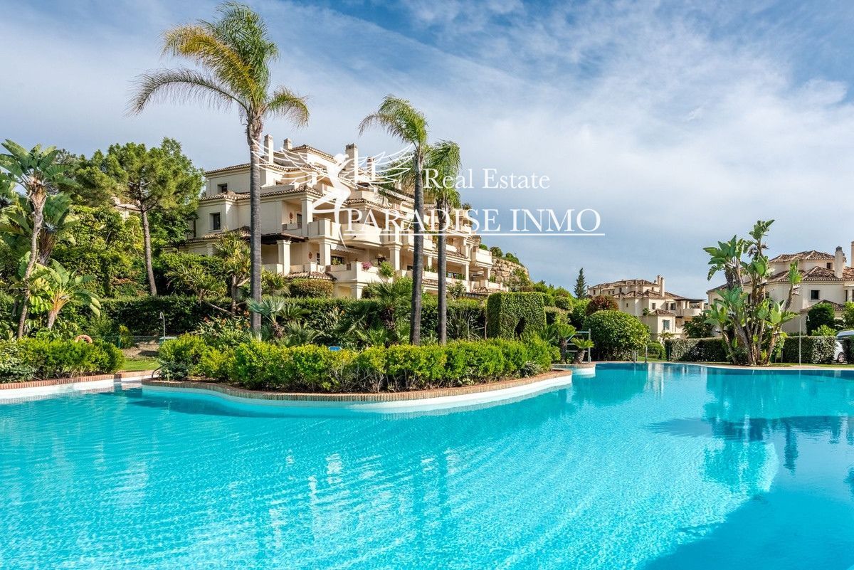 Flat for sale Benahavis, Málaga. Ref: 6618. Paradise Group 