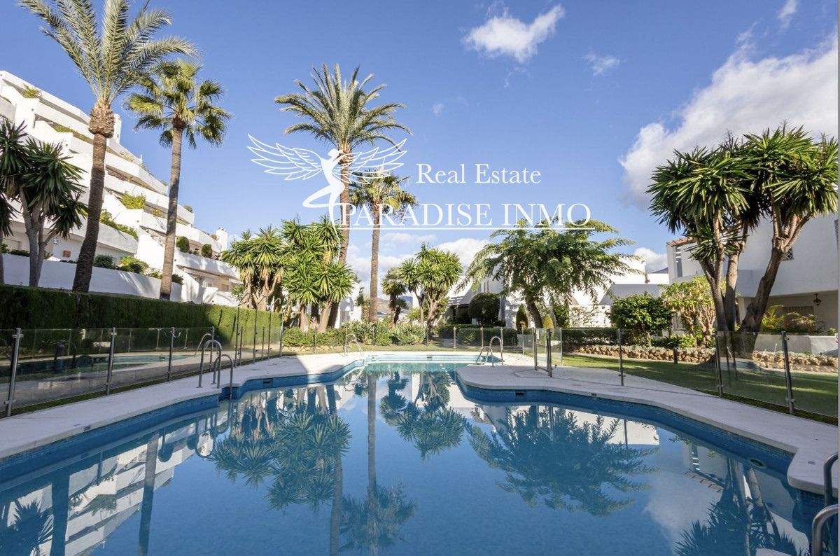 Flat for sale Marbella, Málaga. Ref: 6641. Paradise Group 