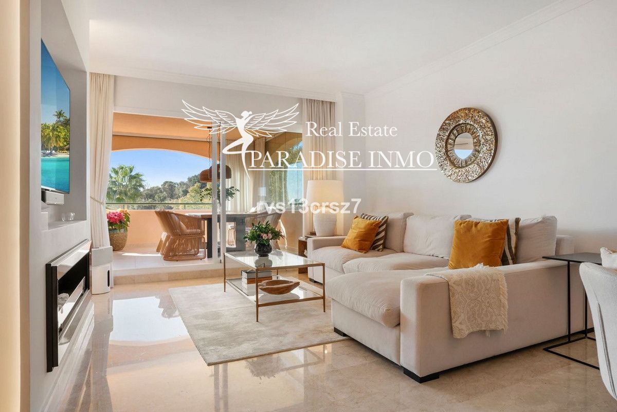 Flat for sale Marbella, Málaga. Ref: 6687. Paradise Group 