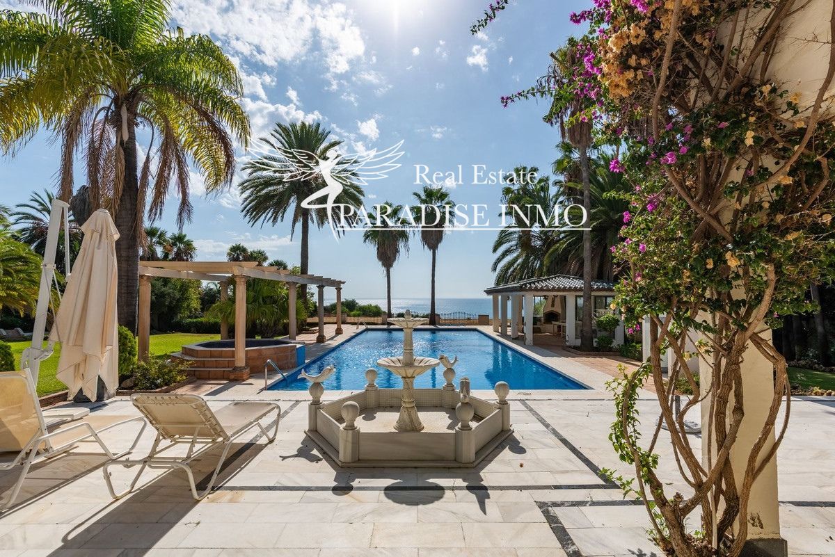Chalet Independiente en venta Estepona, Málaga. Ref: 6697. Paradise Group 