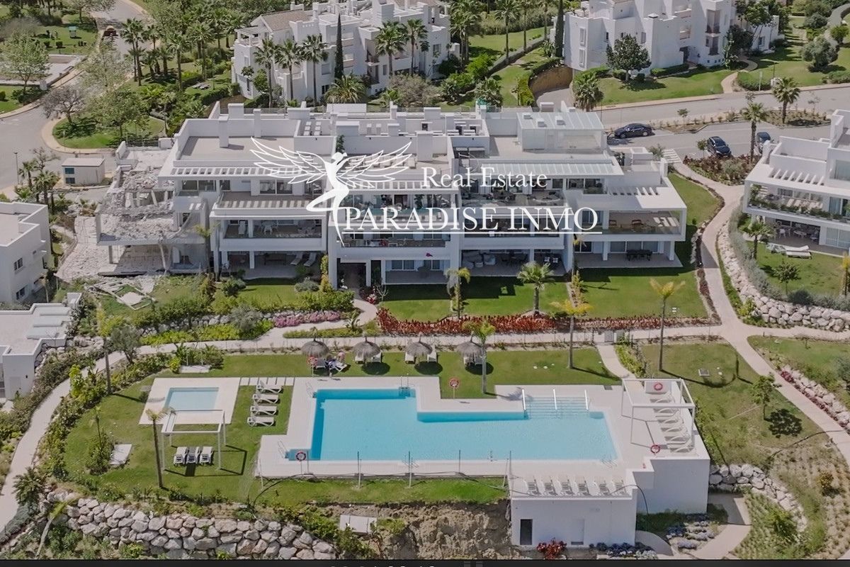 Flat for sale Estepona, Málaga. Ref: 6705. Paradise Group 