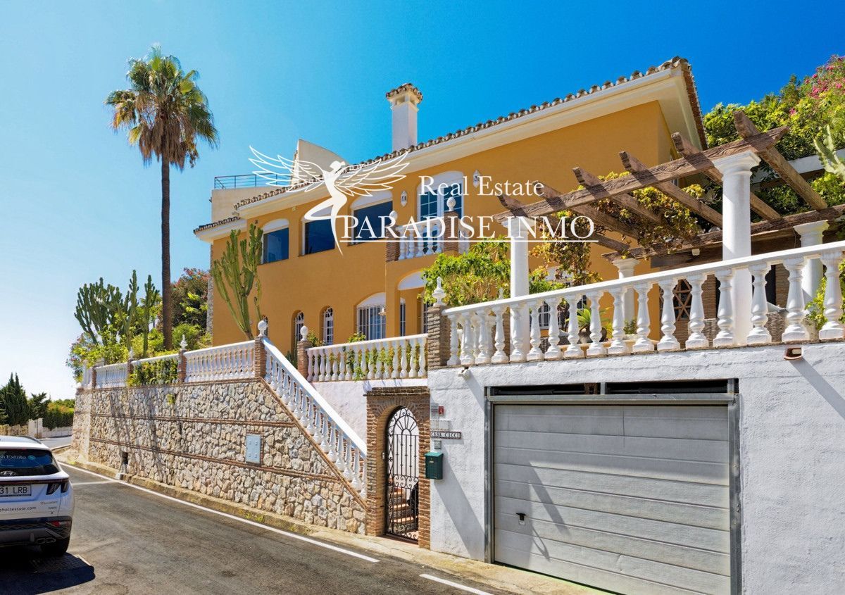 Chalet Independiente en venta Benalmádena, Málaga. Ref: 6723. Paradise Group 