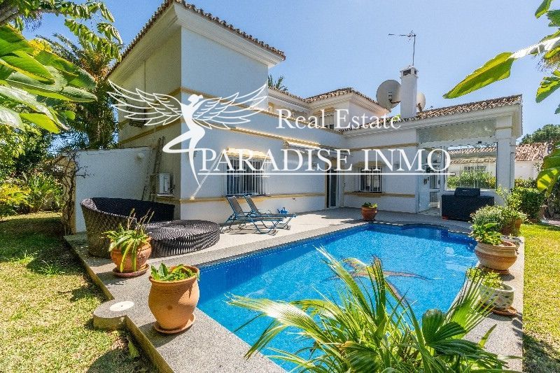 Chalet Independiente en venta Marbella, Málaga. Ref: 6770. Paradise Group 