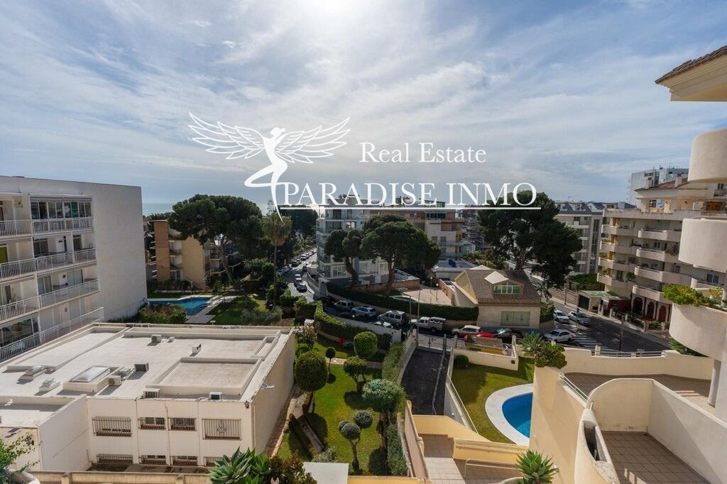Flat for sale Benalmádena, Málaga. Ref: 6775. Paradise Group 