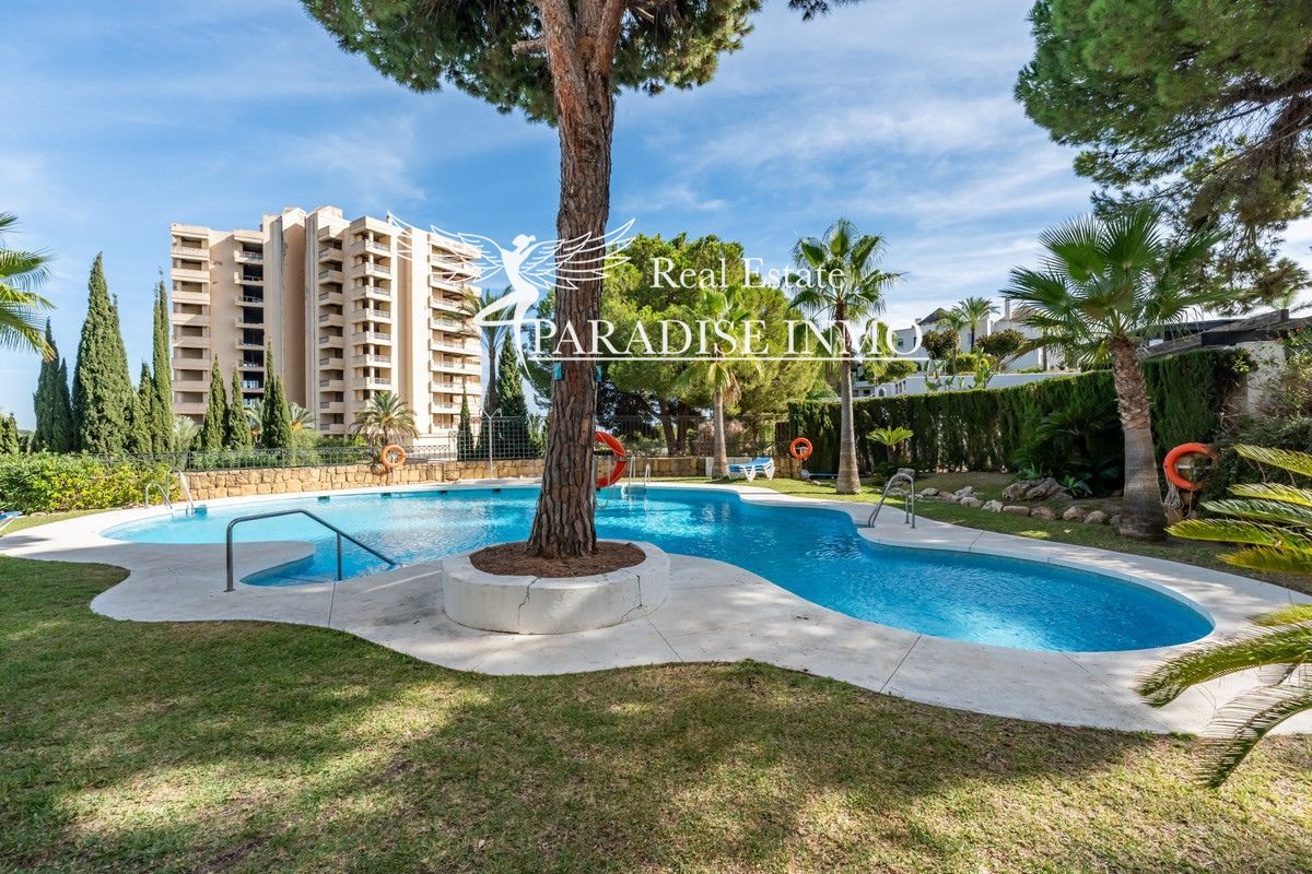 Flat for sale Marbella, Málaga. Ref: 6789. Paradise Group 