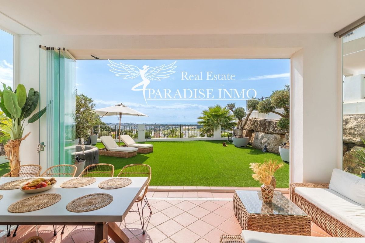 Flat for sale Benahavis, Málaga. Ref: 6796. Paradise Group 