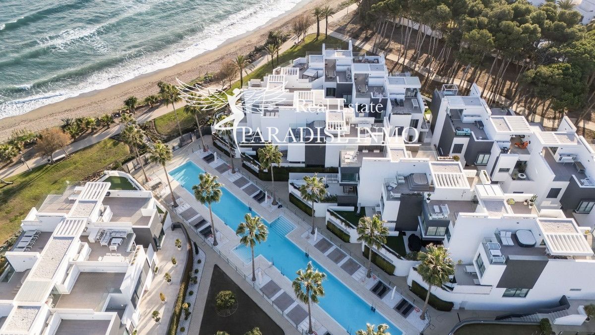 Casa en venta Estepona, Málaga. Ref: 6811. Paradise Group 