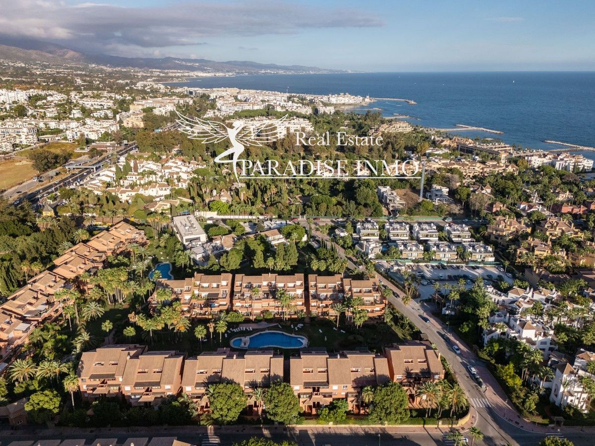 Flat for sale Marbella, Málaga. Ref: 6818. Paradise Group 