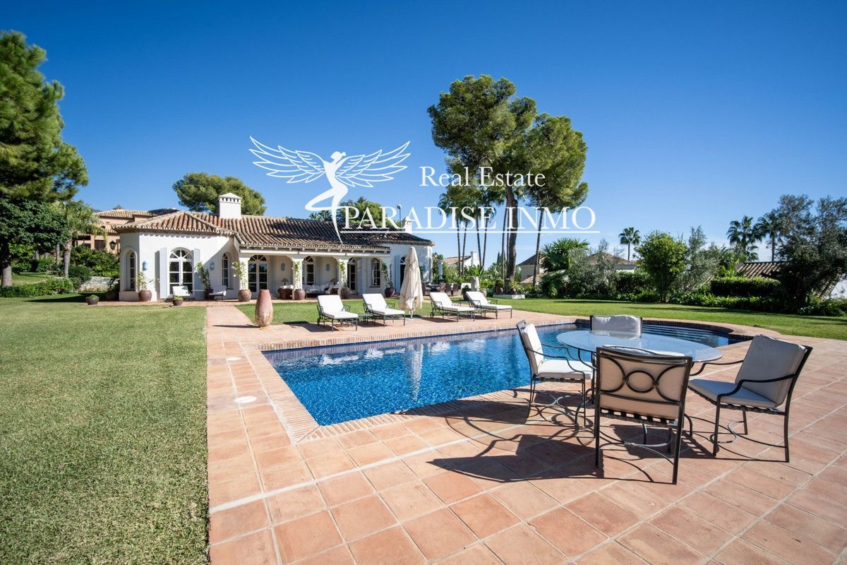 Chalet Independiente en venta Marbella, Málaga. Ref: 6836. Paradise Group 