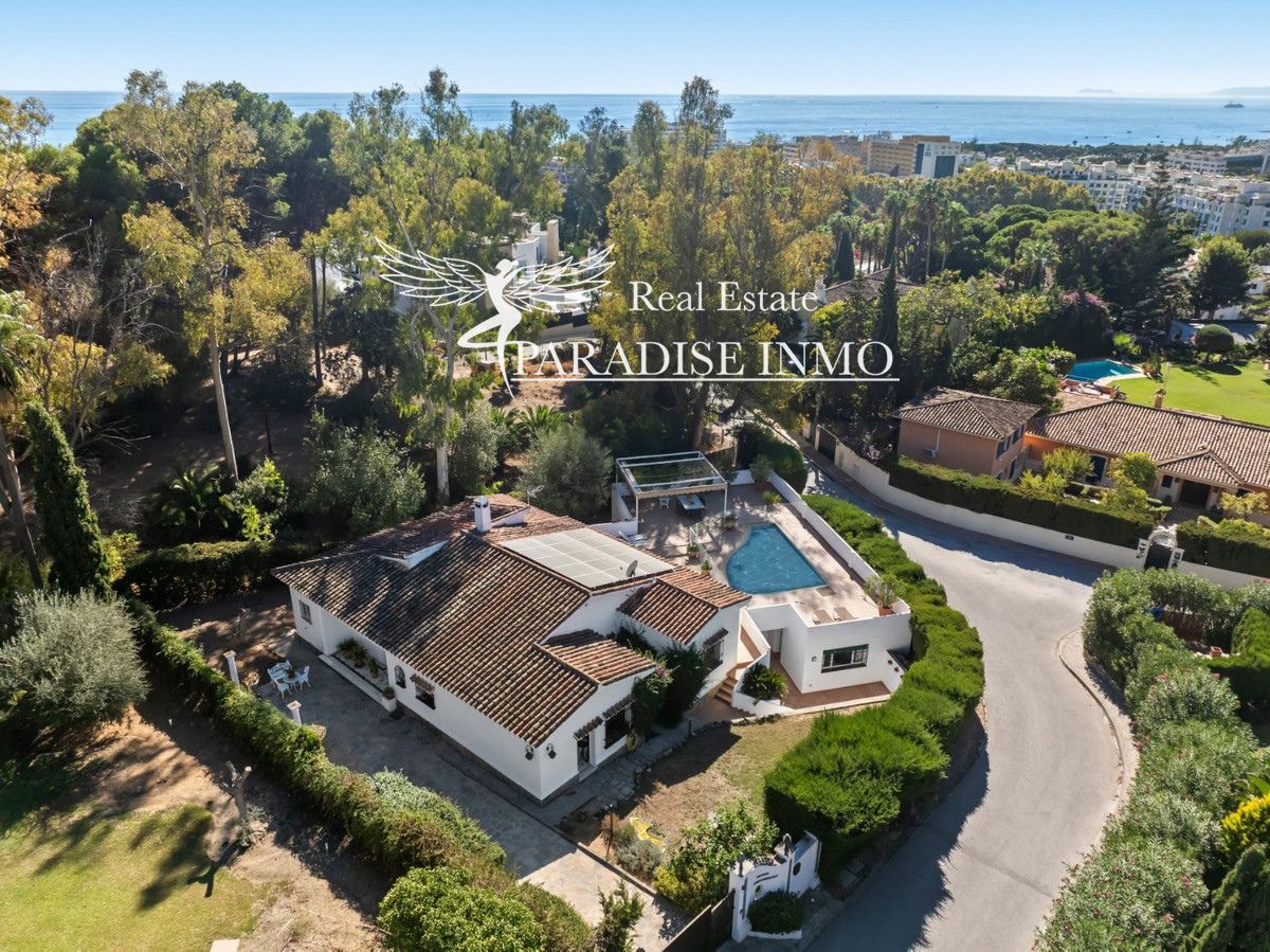 Chalet Independiente en venta Marbella, Málaga. Ref: 6846. Paradise Group 