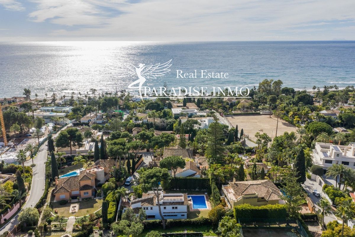 Chalet Independiente en venta Marbella, Málaga. Ref: 6881. Paradise Group 