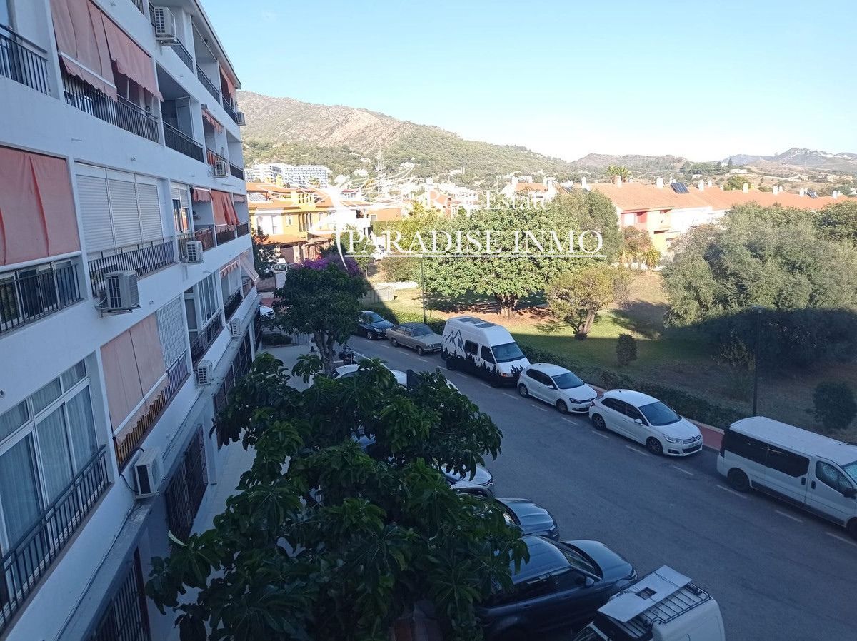 Flat for sale Marbella, Málaga. Ref: 6912. Paradise Group 
