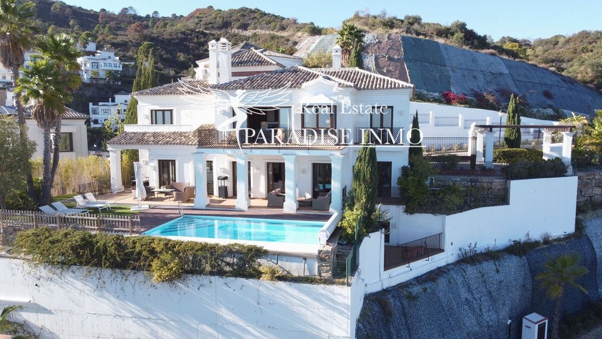 Chalet Independiente en venta Benahavis, Málaga. Ref: 6916. Paradise Group 