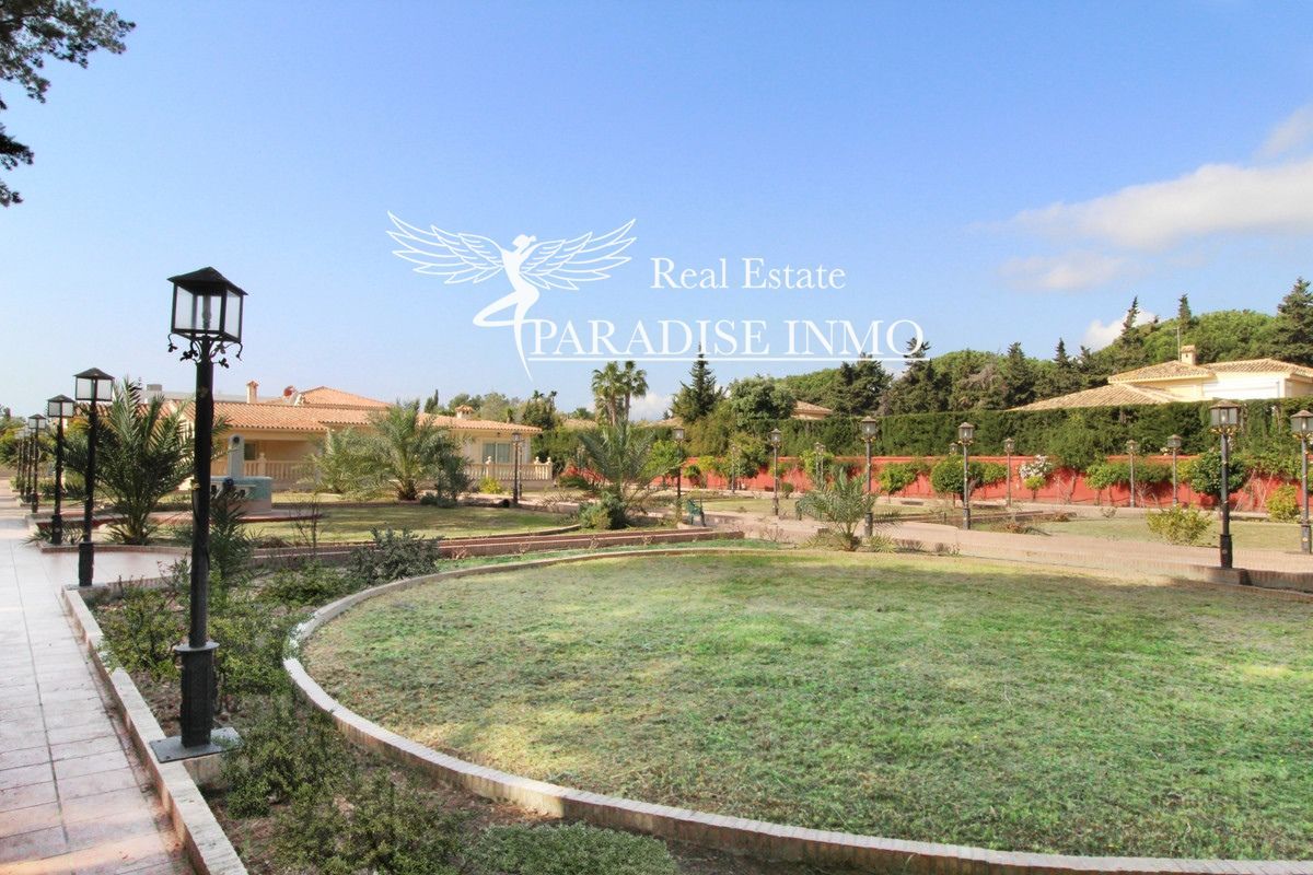Chalet Independiente en venta Marbella, Málaga. Ref: 6917. Paradise Group 