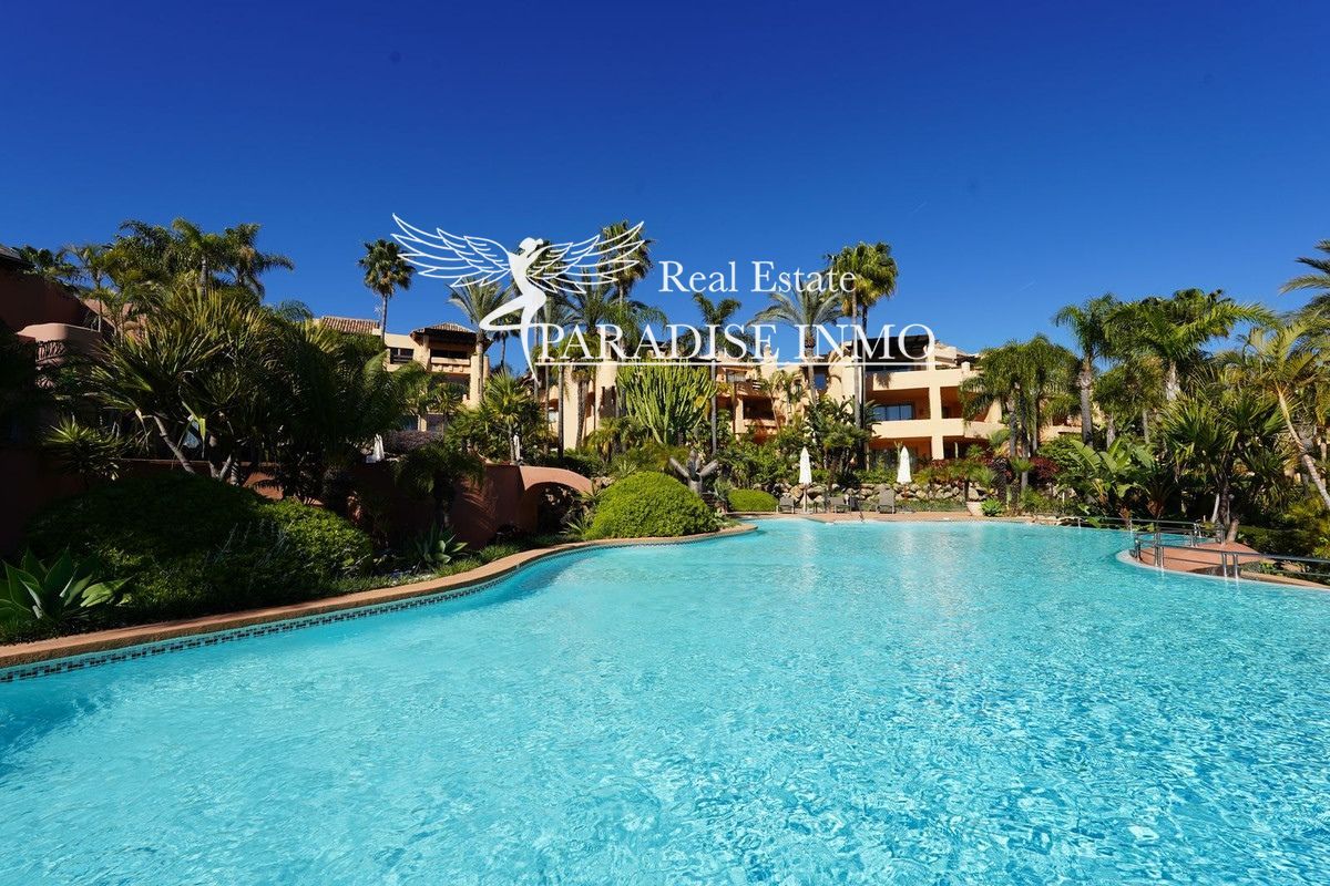 Flat for sale Marbella, Málaga. Ref: 6918. Paradise Group 