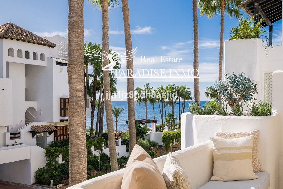 Flat for sale Marbella, Málaga. Ref: 6926. Paradise Group 