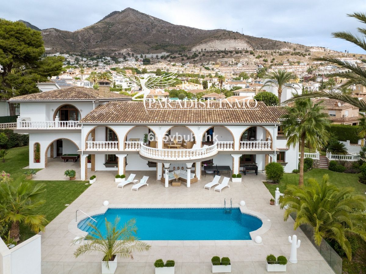 Chalet Independiente en venta Benalmádena, Málaga. Ref: 6952. Paradise Group 