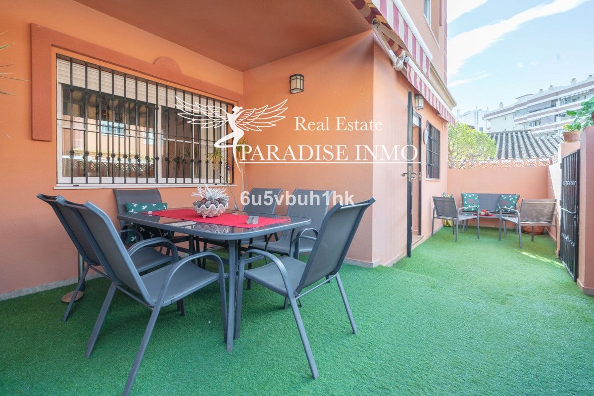 Chalet Independiente en venta Fuengirola, Málaga. Ref: 6956. Paradise Group 