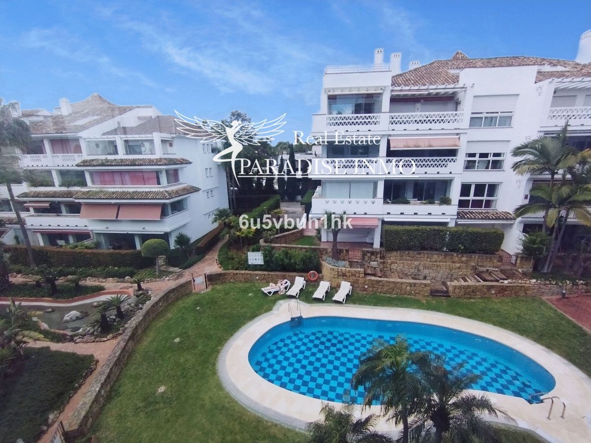 Flat for sale Marbella, Málaga. Ref: 6963. Paradise Group 