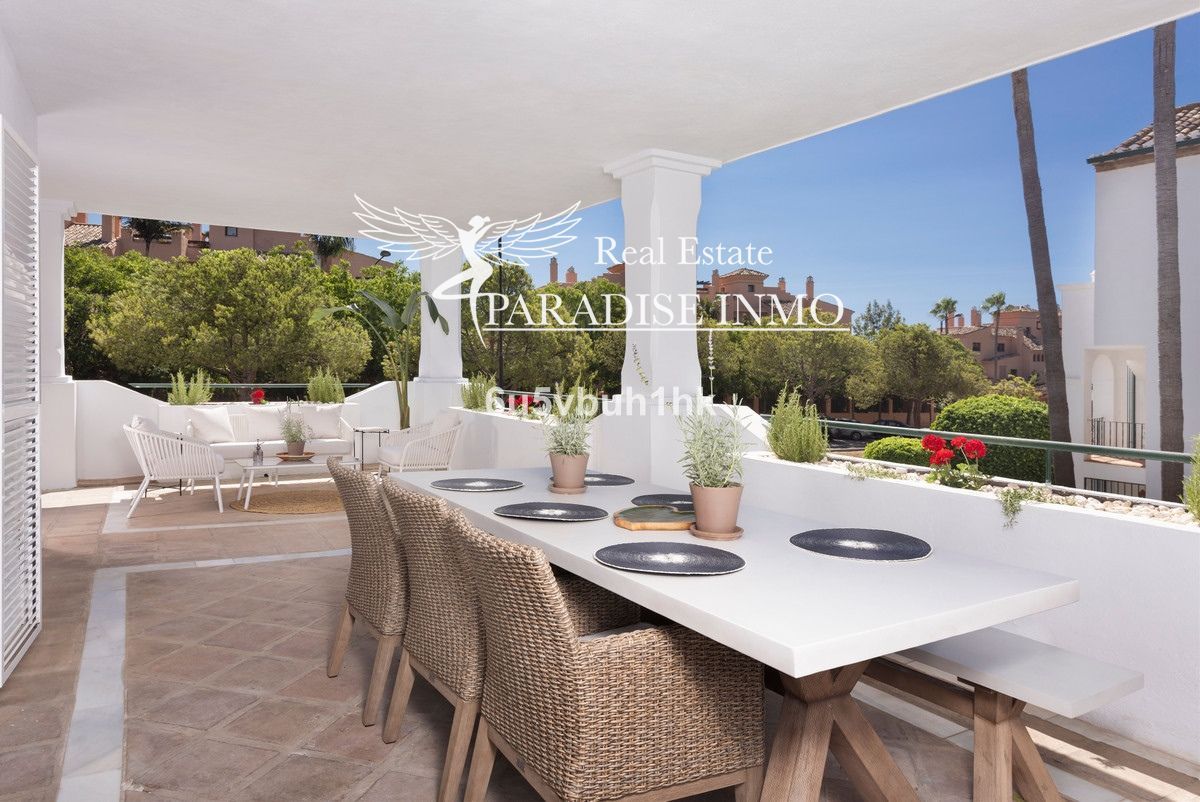 Flat for sale Estepona, Málaga. Ref: 6965. Paradise Group 