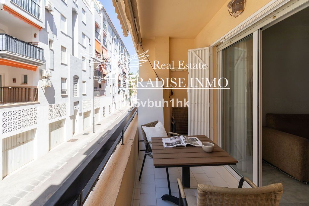 Flat for sale Fuengirola, Málaga. Ref: 6981. Paradise Group 