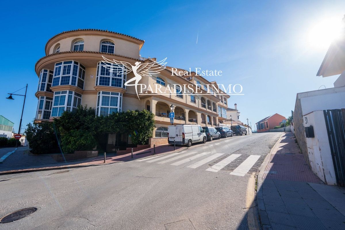 Flat for sale Fuengirola, Málaga. Ref: 7015. Paradise Group 