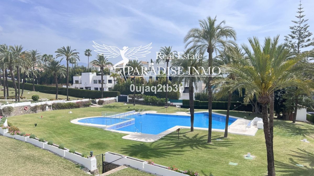 Flat for sale Marbella, Málaga. Ref: 7055. Paradise Group 