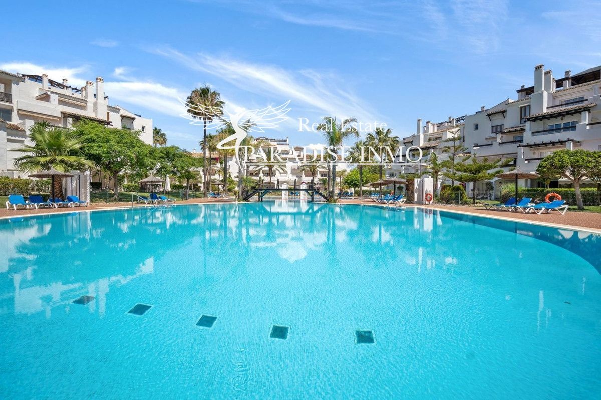 Flat for sale Marbella, Málaga. Ref: 7064. Paradise Group 