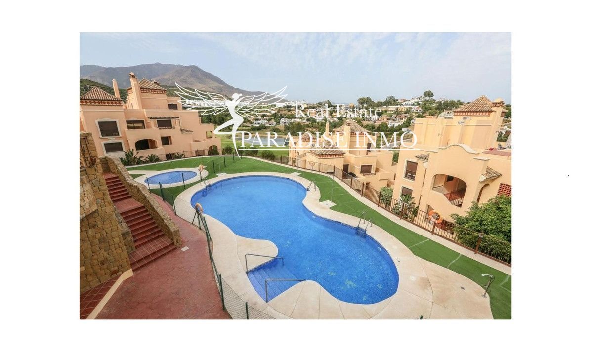 Flat for sale Estepona, Málaga. Ref: 7075. Paradise Group 