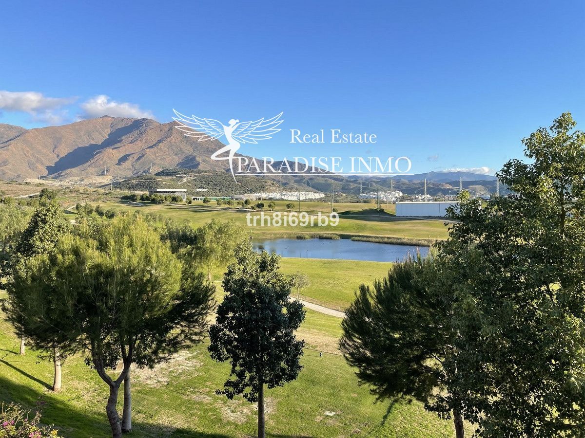 Chalet Independiente en venta Estepona, Málaga. Ref: 7087. Paradise Group 