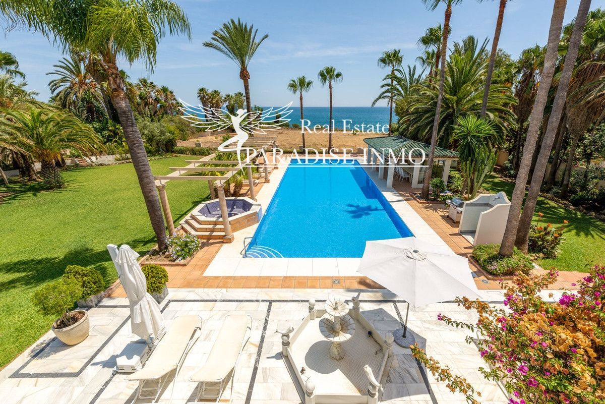 Chalet Independiente en venta Estepona, Málaga. Ref: 7164. Paradise Group 