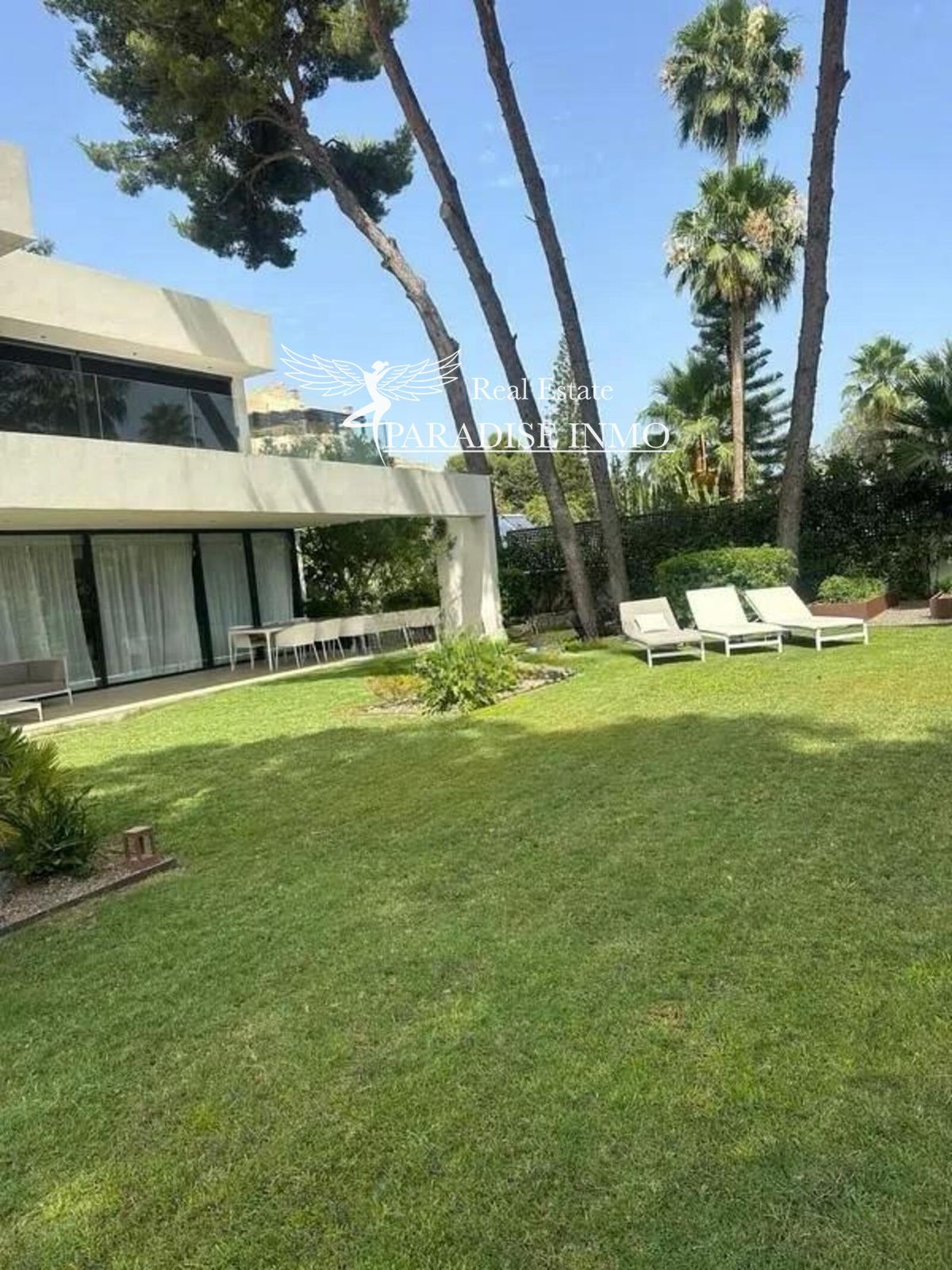 Chalet Independiente en venta Marbella, Málaga. Ref: 7204. Paradise Group 