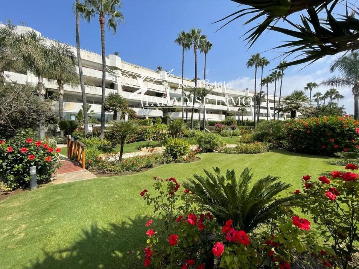 Flat for sale Marbella, Málaga. Ref: 7209. Paradise Group 
